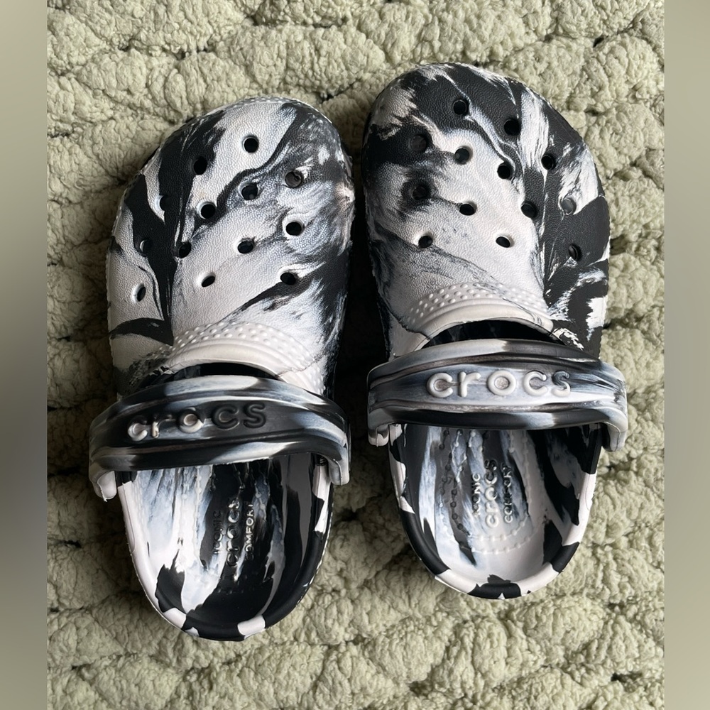 Crocs, black and white marbled, toddler size 7